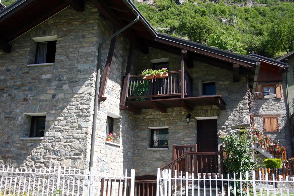 Bed and Breakfast Relais Des Elfes Châtillon Exterior foto